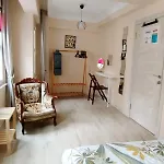 Istanbulda Merkezi Pitoresk Konum Muestakil Yeni Ev *